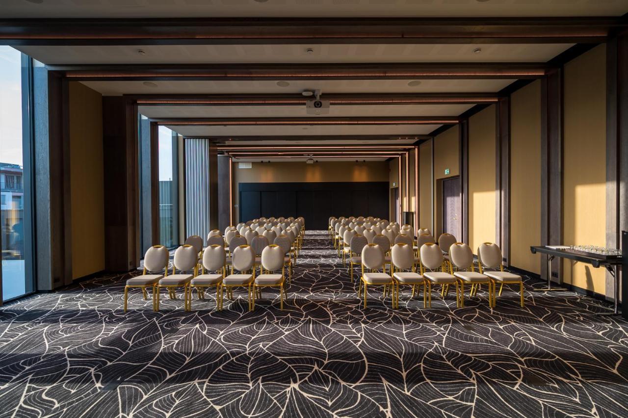 Movenpick Hotel タリン エクステリア 写真
