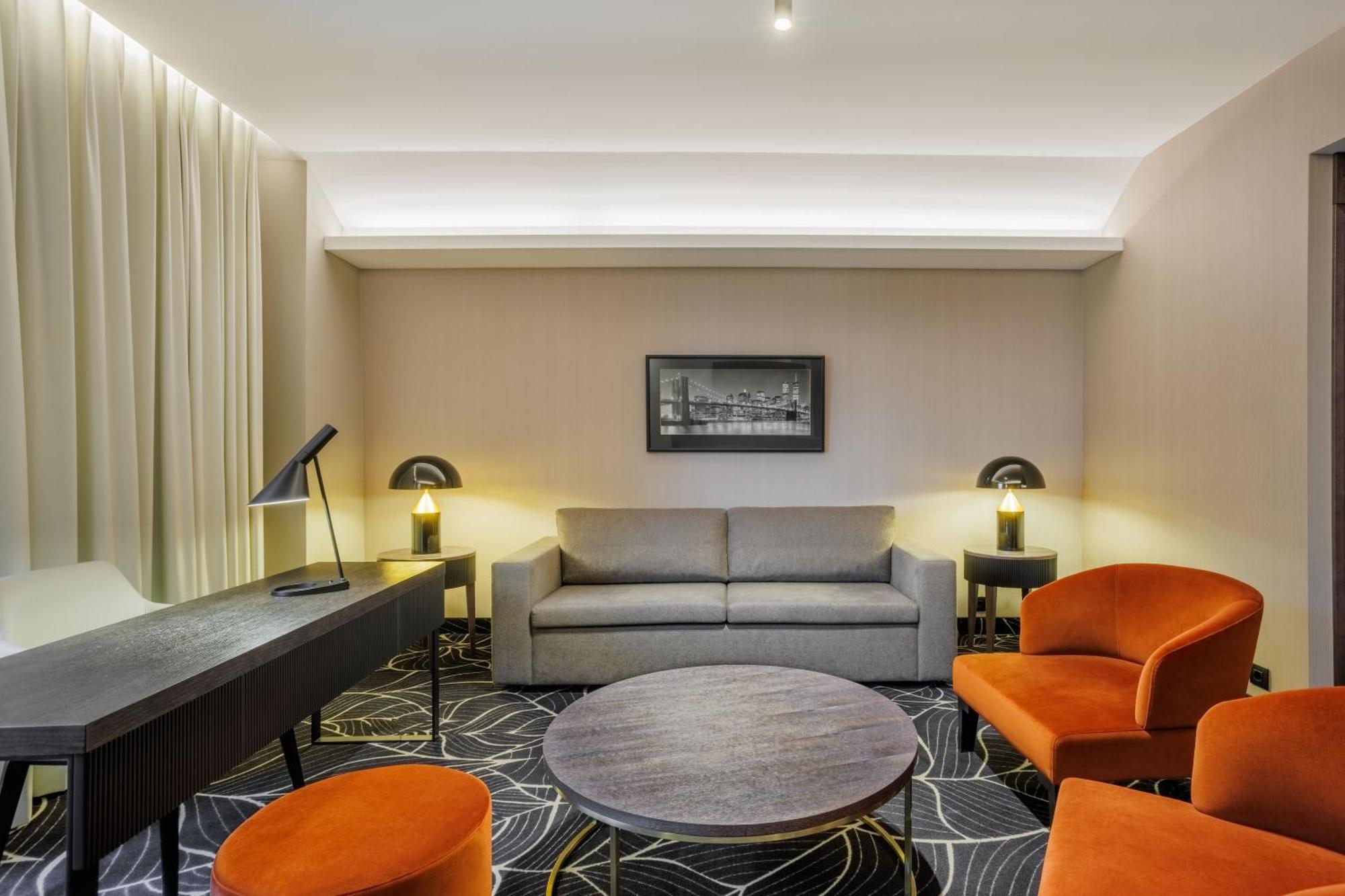 Movenpick Hotel タリン エクステリア 写真