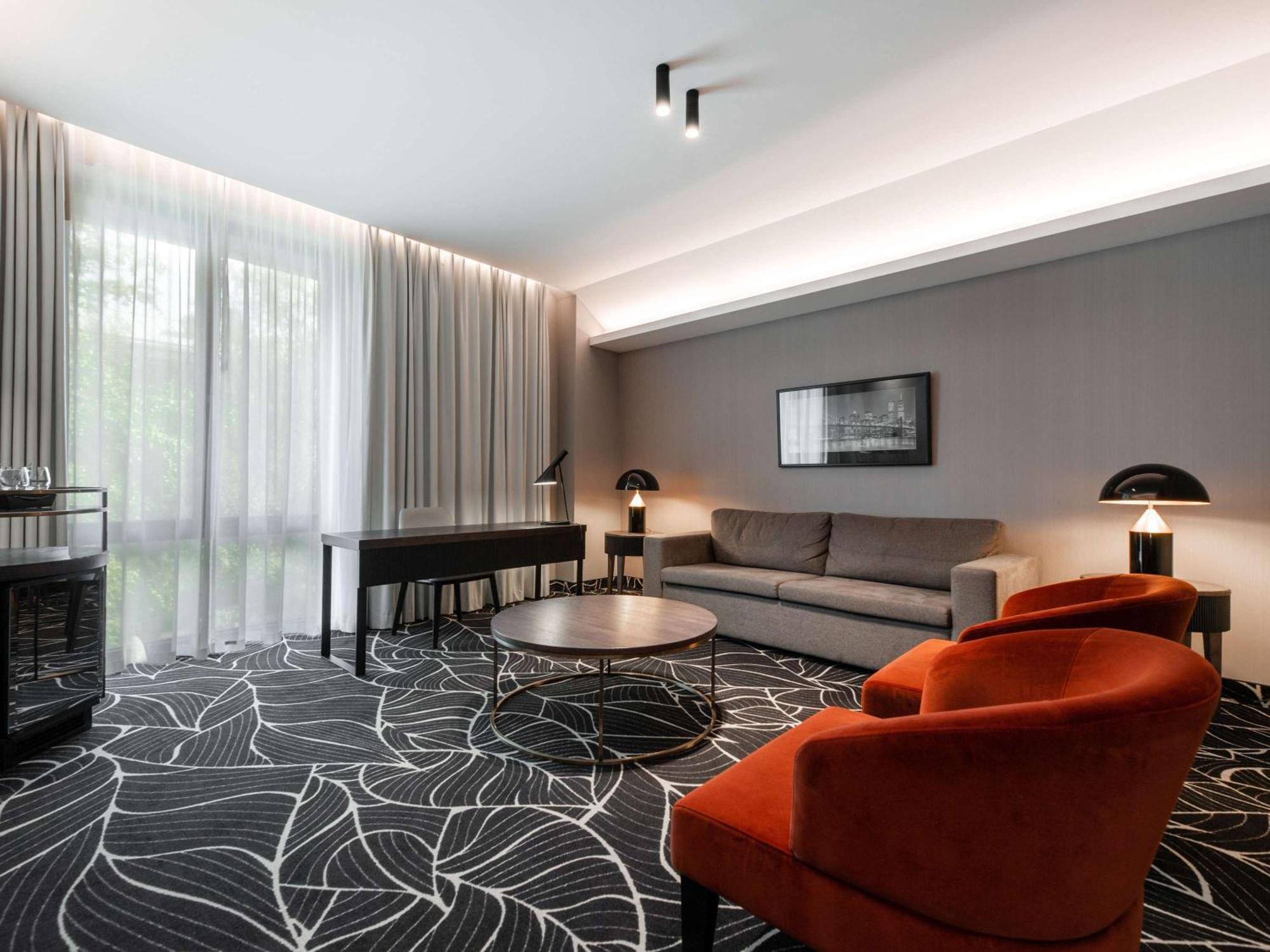 Movenpick Hotel タリン エクステリア 写真
