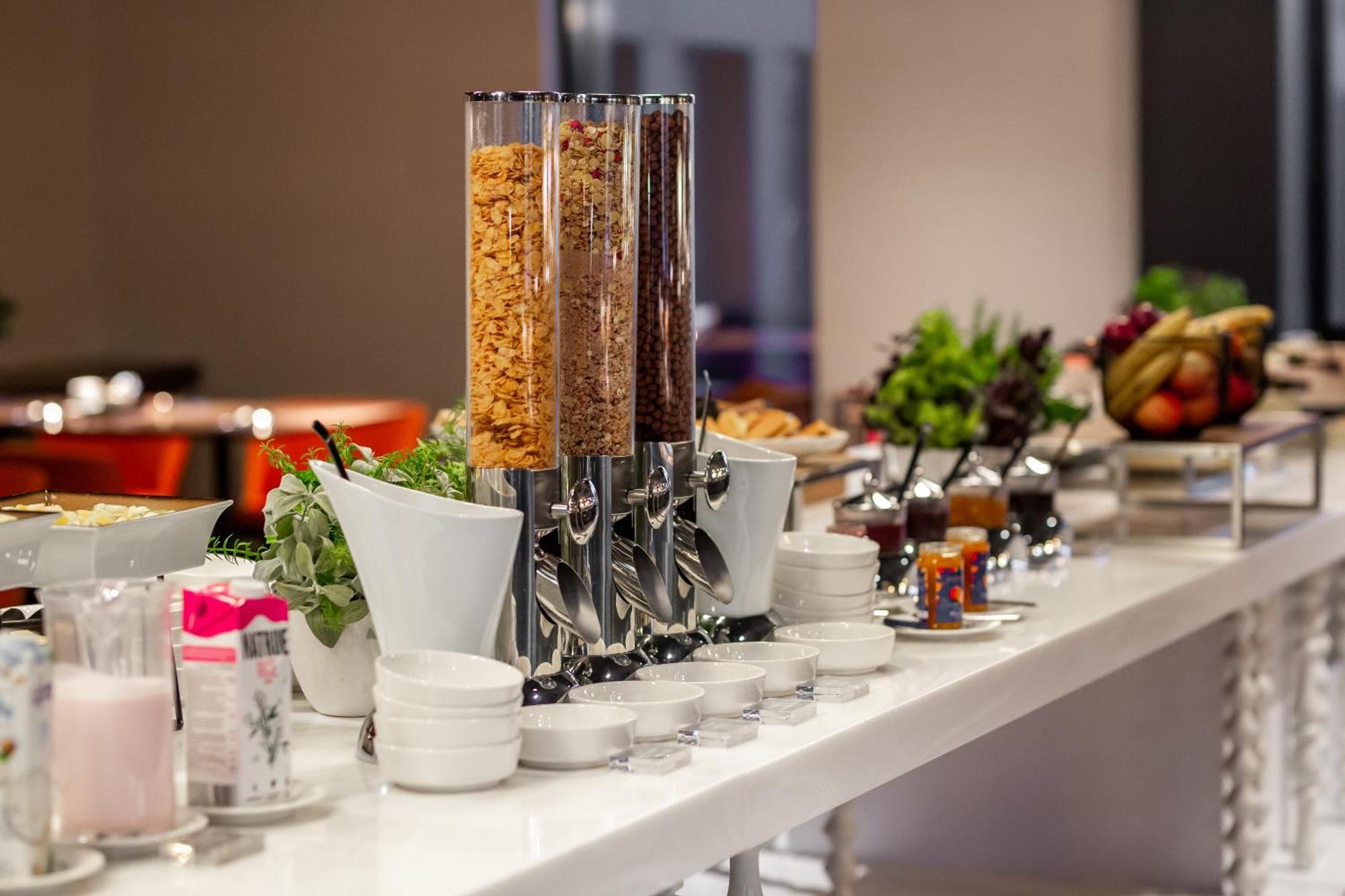 Movenpick Hotel タリン エクステリア 写真